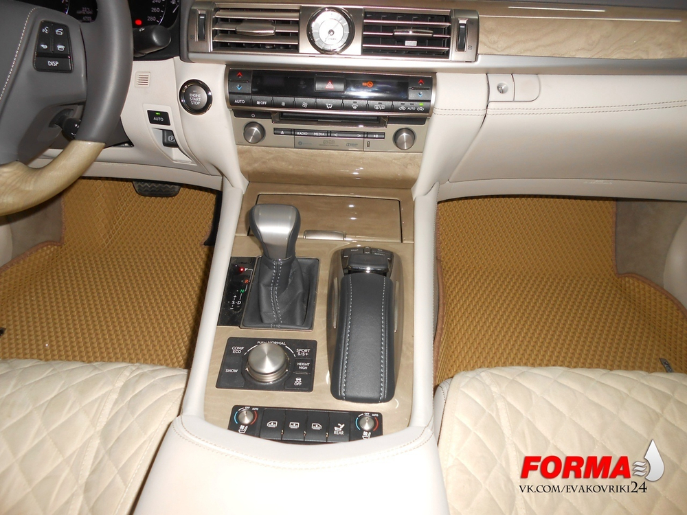 Lexus LS600hL 4 поколение XF40 (08.2006 - 01.2016)