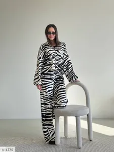 Костюм II-1747 Фабрика Моды