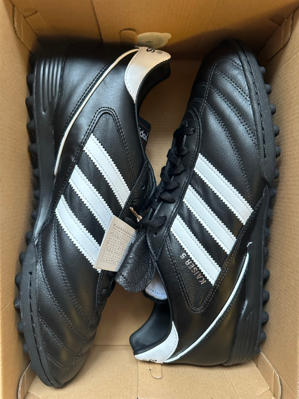 Adidas kaiser team top