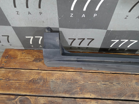 Подножка порога левого Geely Coolray 19-нв Б/У Оригинал 6073056100