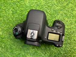 Canon EOS 760D (45.500 кадров)