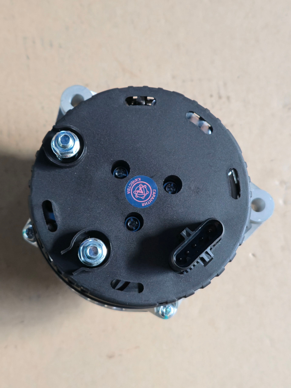 Генератор КАМАЗ дв.740.60, 740.70, 740.50 ЕВРО-3, 4 (6-ручьевой шкив 5PIN) 28В 125А AVTOELECTRICA