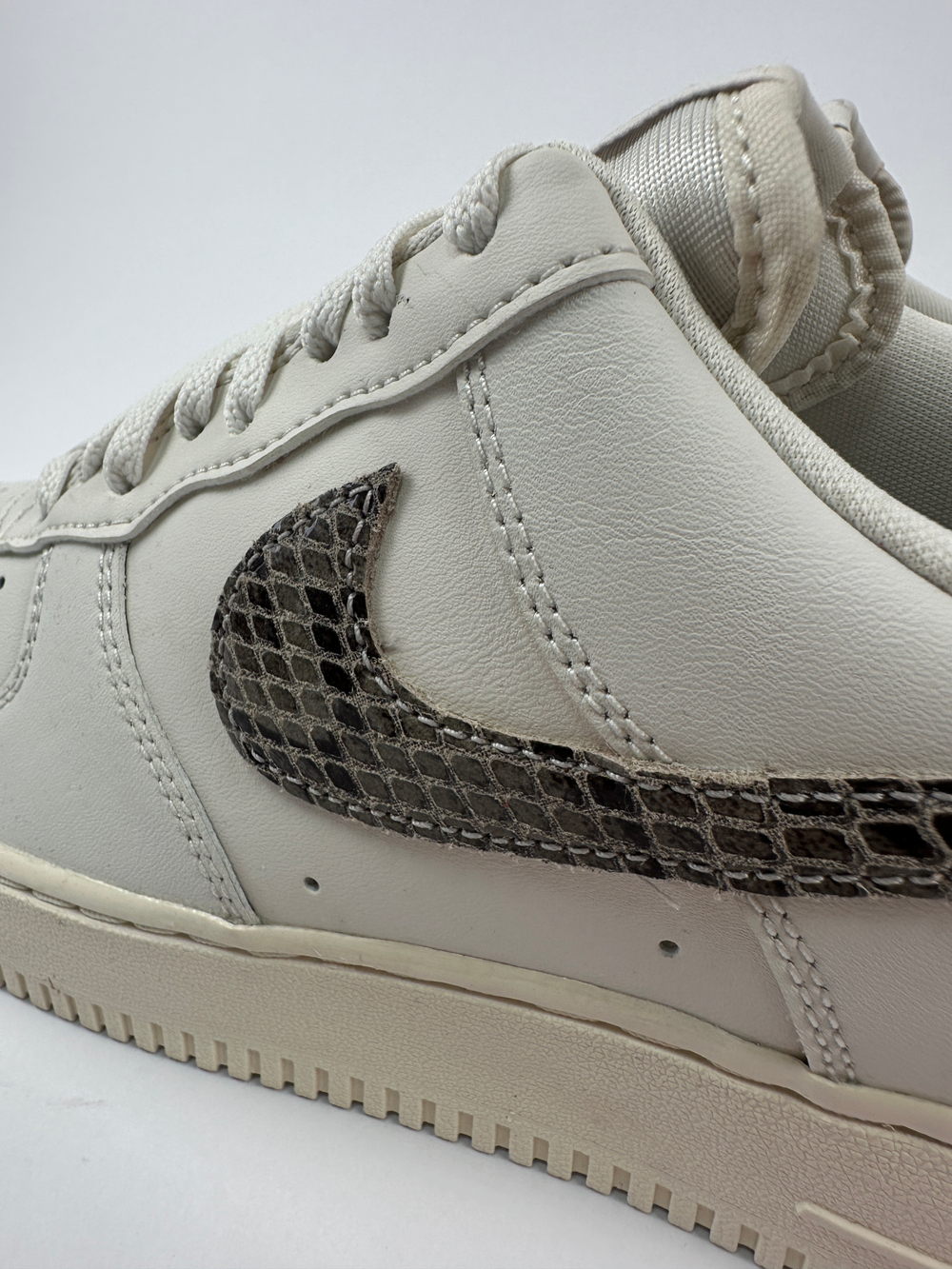 Кроссовки Nike Air Force 1 '07