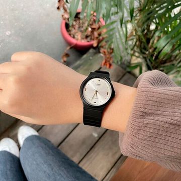 Наручные часы Casio MQ-76-7A1LDF