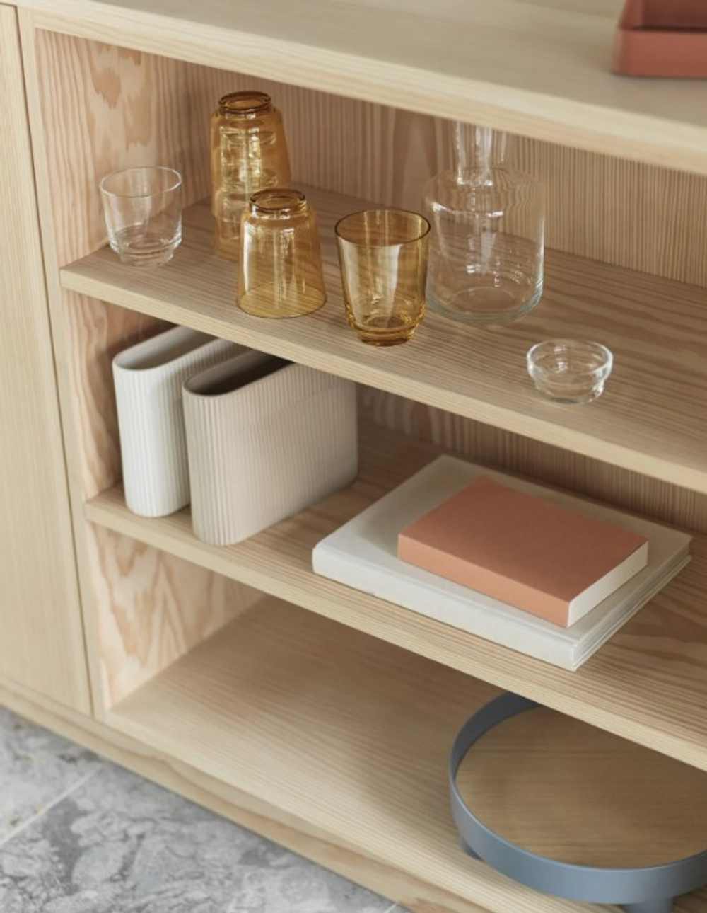 Ваза MUUTO фаянс/beige 200х50х170h коллекция Ridge