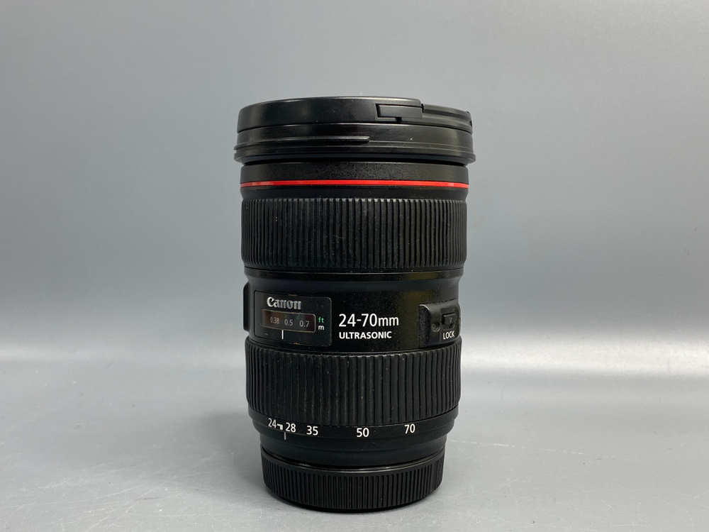 Canon EF 24-70mm f/2.8L II USM