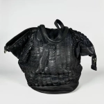 Женская большая плетеная сумка черного цвета