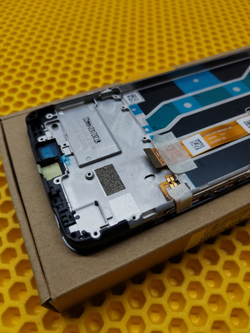 Realme C15 (RMX2180) Дисплейный модуль с тачскрином) (в рамке) (ORIG-SP)