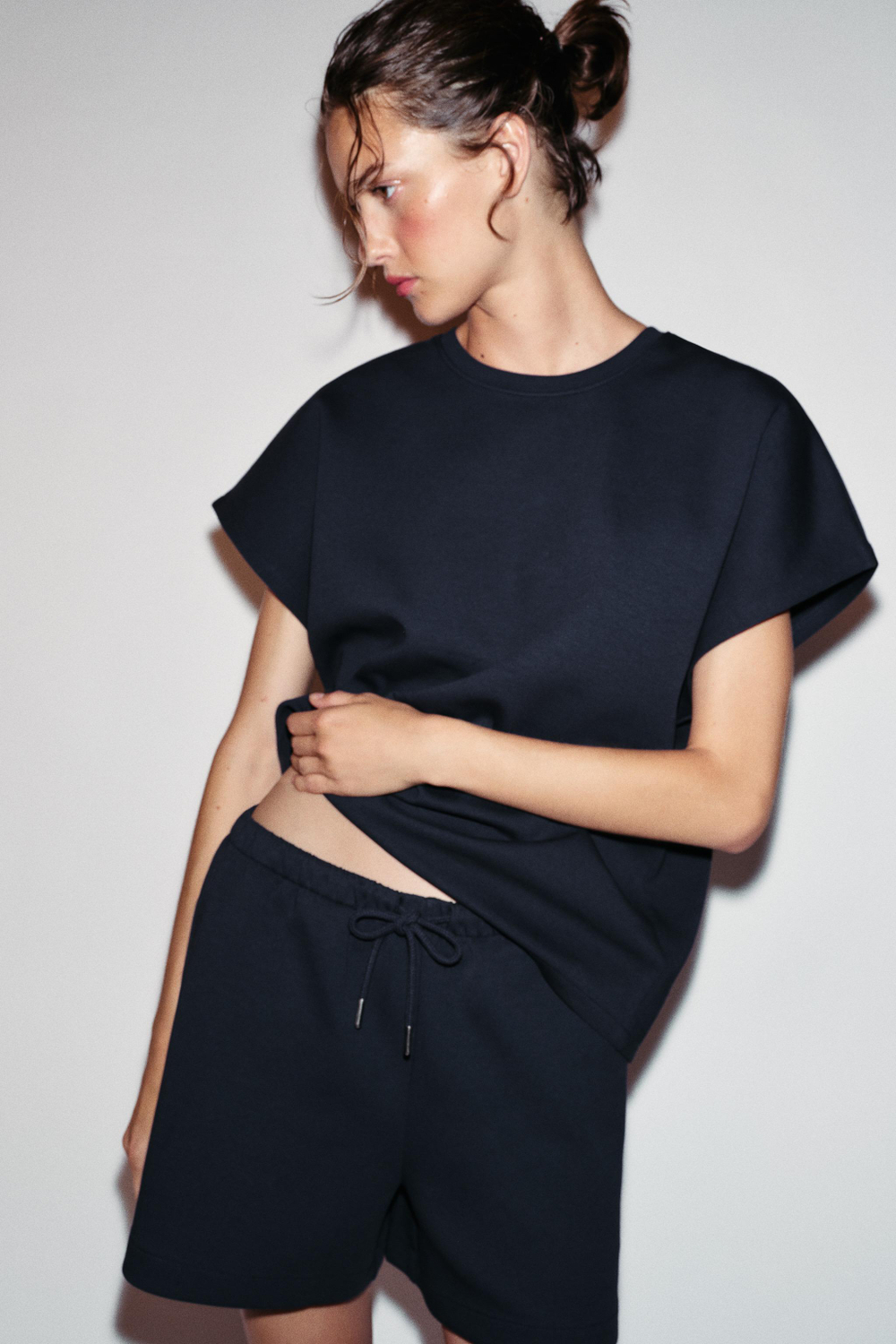 ZARA ФУТБОЛКА INTERLOCK С ЯПОНСКИМИ РУКАВАМИ, МОРСКОЙ СИНИЙ