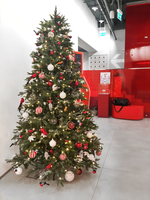 Дизайнерская Ель "Праздничное обаяние"