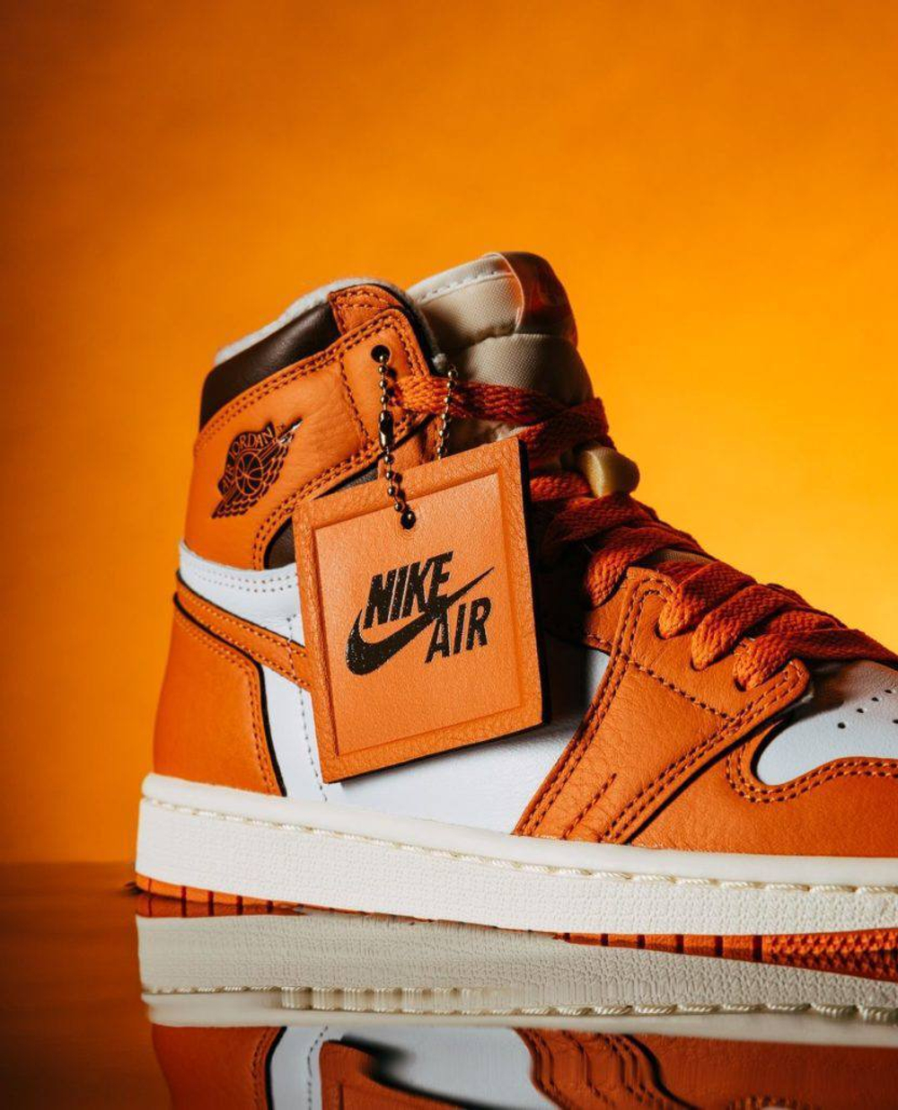 Кроссовки Nike Air Jordan 1 High Orange