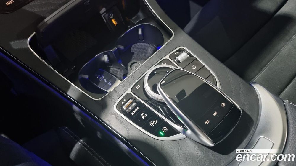 Mercedes-Benz C-Class W205 C200 Coupe (10.2022)