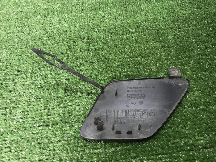 Заглушка буксировочного крюка BMW X5 G05 (18-23)