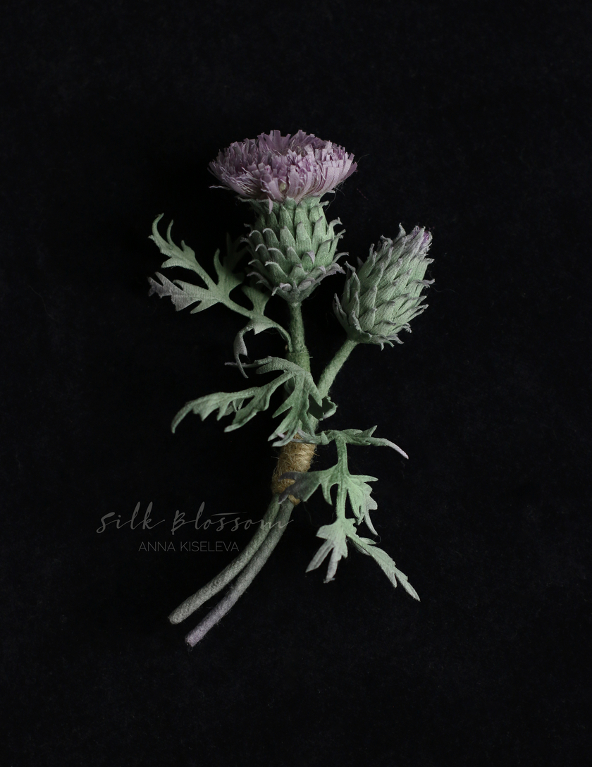 Бутоньерка Чертополох