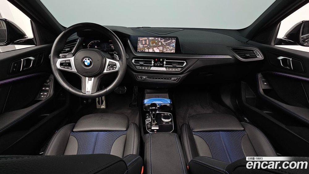 BMW 1 Series (F40) 120i M Sports (10.2023)