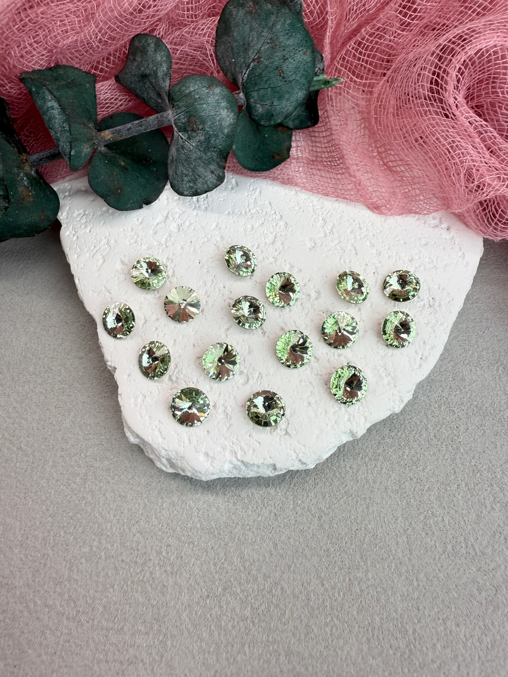 Риволь Rivoli 8 мм, Chrysolite