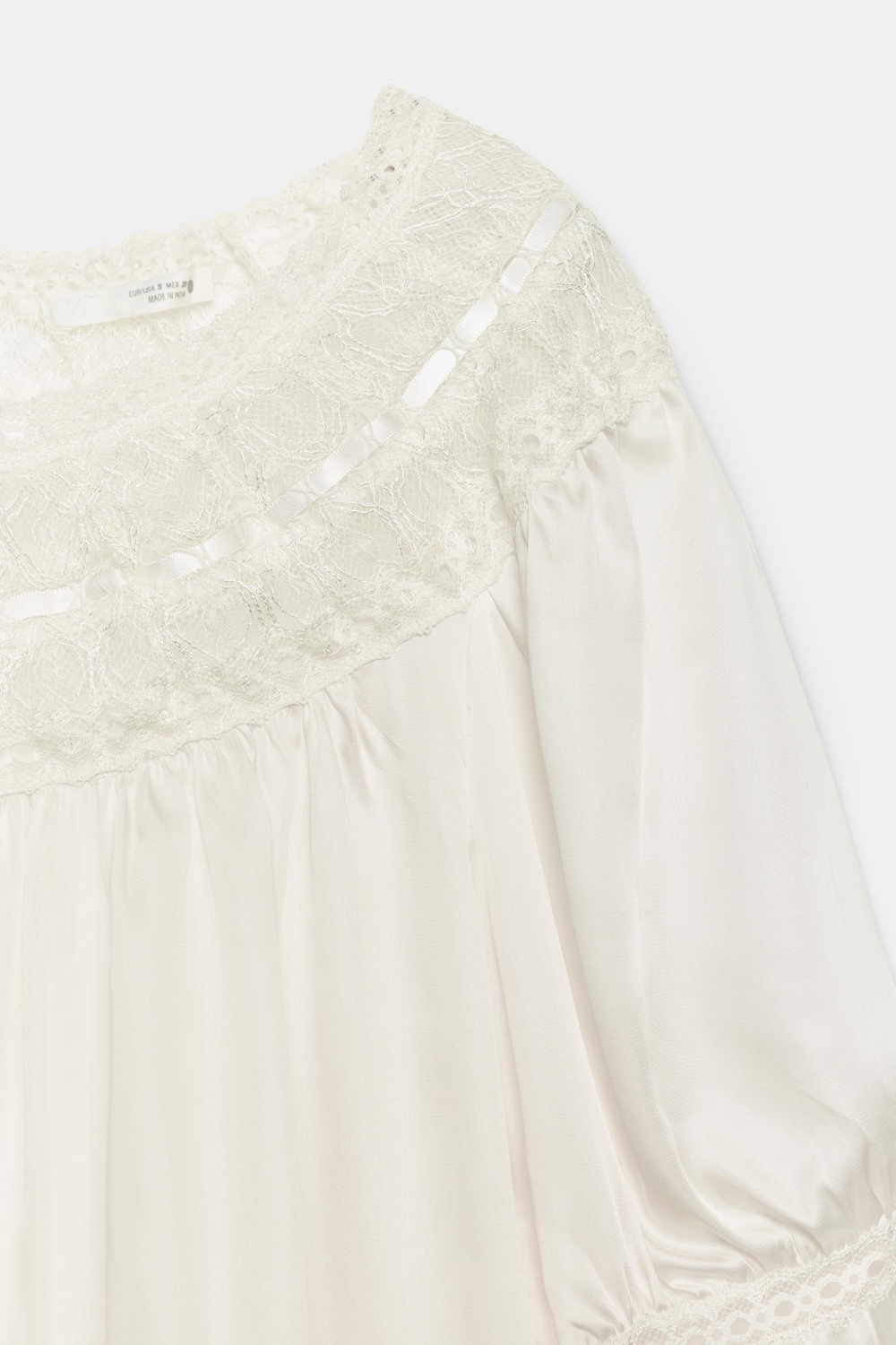ZARA БЛУЗА С КОРОТКИМИ РУКАВАМИ И КРУЖЕВОМ — ZW COLLECTION, БЕЛЫЙ