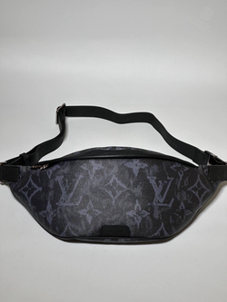 Нагрудная/поясная сумка Louis Vuitton