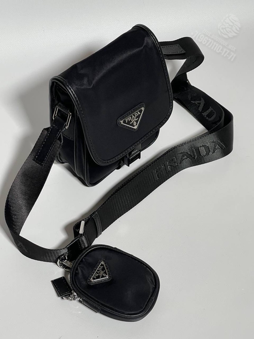 Сумка через плечо Prada