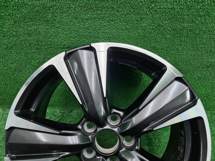 Диск литой R18 Lexus UX (2018-н.в.)