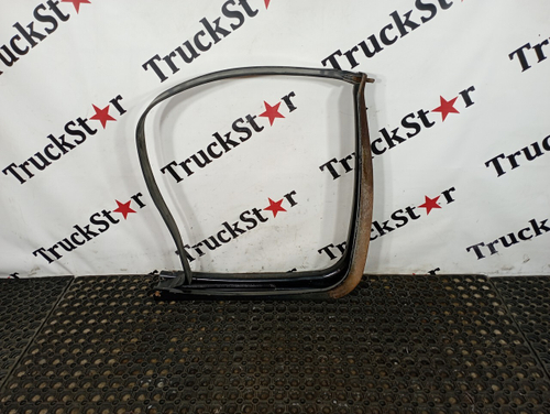 Кронштейн топливного бака