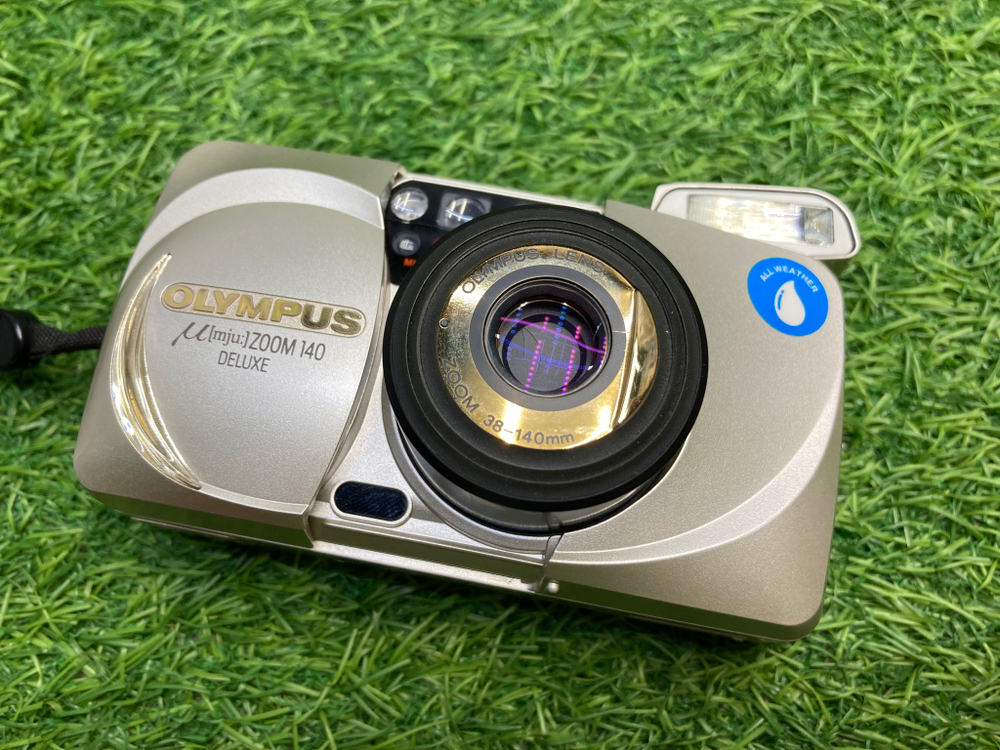 Olympus MJU Zoom 140 Deluxe