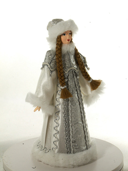 Кукла фарфоровая Снегурочка в шубке с пелериной. Новогодний сувенир ручной работы