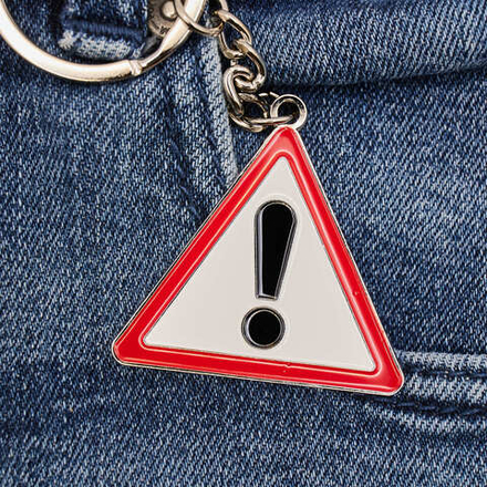 Брелок Внимание!