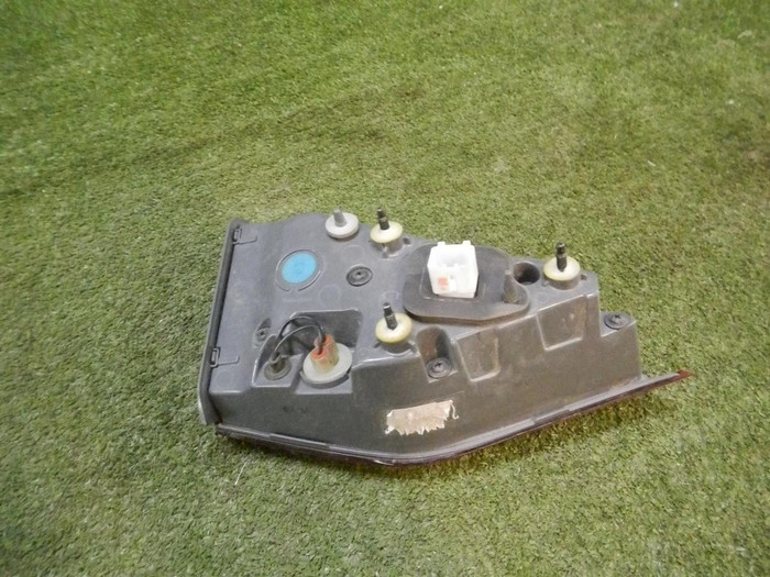 Фонарь правый внутренний Genesis G80 (2016-2020)