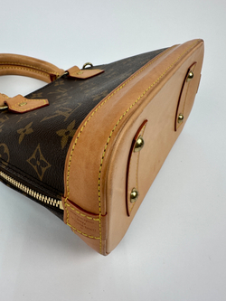 Сумка Louis Vuitton Alma BB