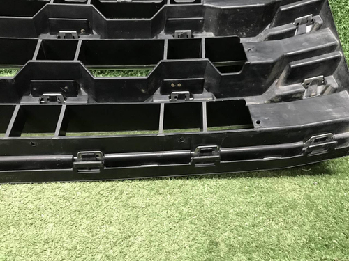 Решетка радиатора VW Teramont (2017-2022)