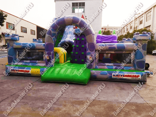 Коммерческий надувной батут "Средневековые приключения" 8,5*7*5м