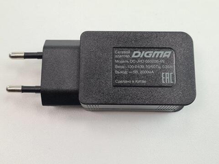 Зарядное устройство 5V 2A DIGMA