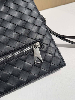 Клатч Bottega Veneta