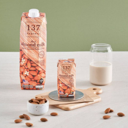 Миндальное молоко с нектаром кокосовых соцветий 137 Degrees, 12шт по 1л