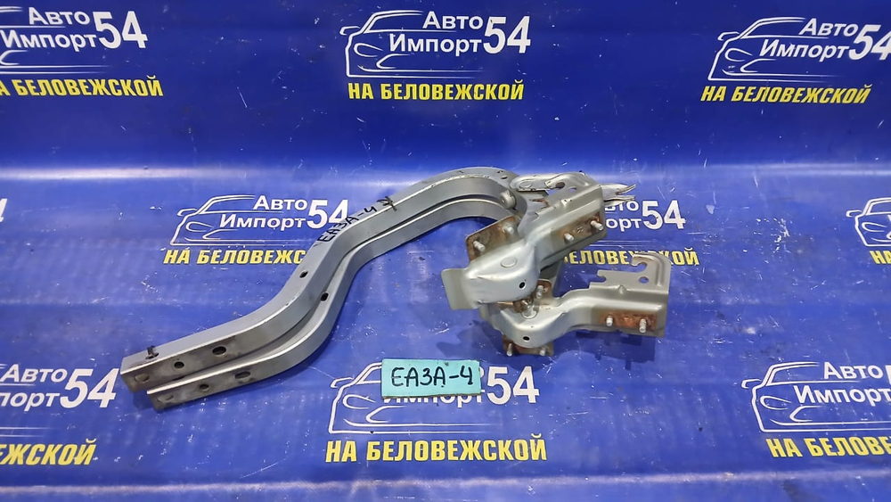 Петля багажника MITSUBISHI GALANT 1999