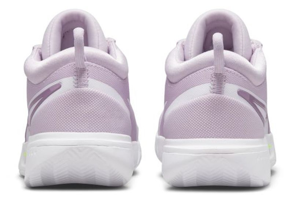 Женские Кроссовки теннисные Nike Zoom Court Pro Clay - doll/white amethyst/ wave volt
