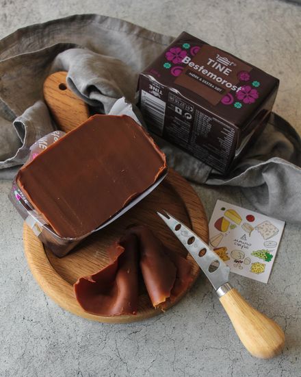 🐄 Сыр Бестемёрост (норвежский шоколадный), кг
