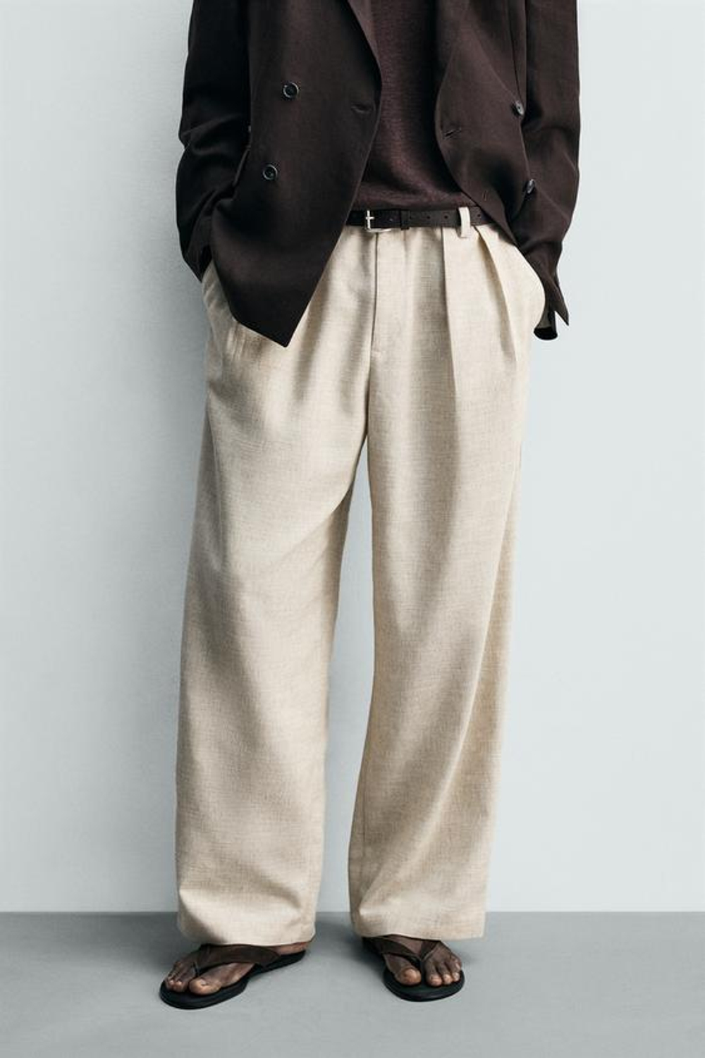 ZARA БРЮКИ RELAXED FIT СО СКЛАДКАМИ, СВЕТЛО-БЕЖЕВЫЙ