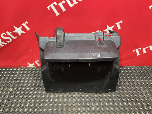 Крыло заднее задняя часть 2020г.