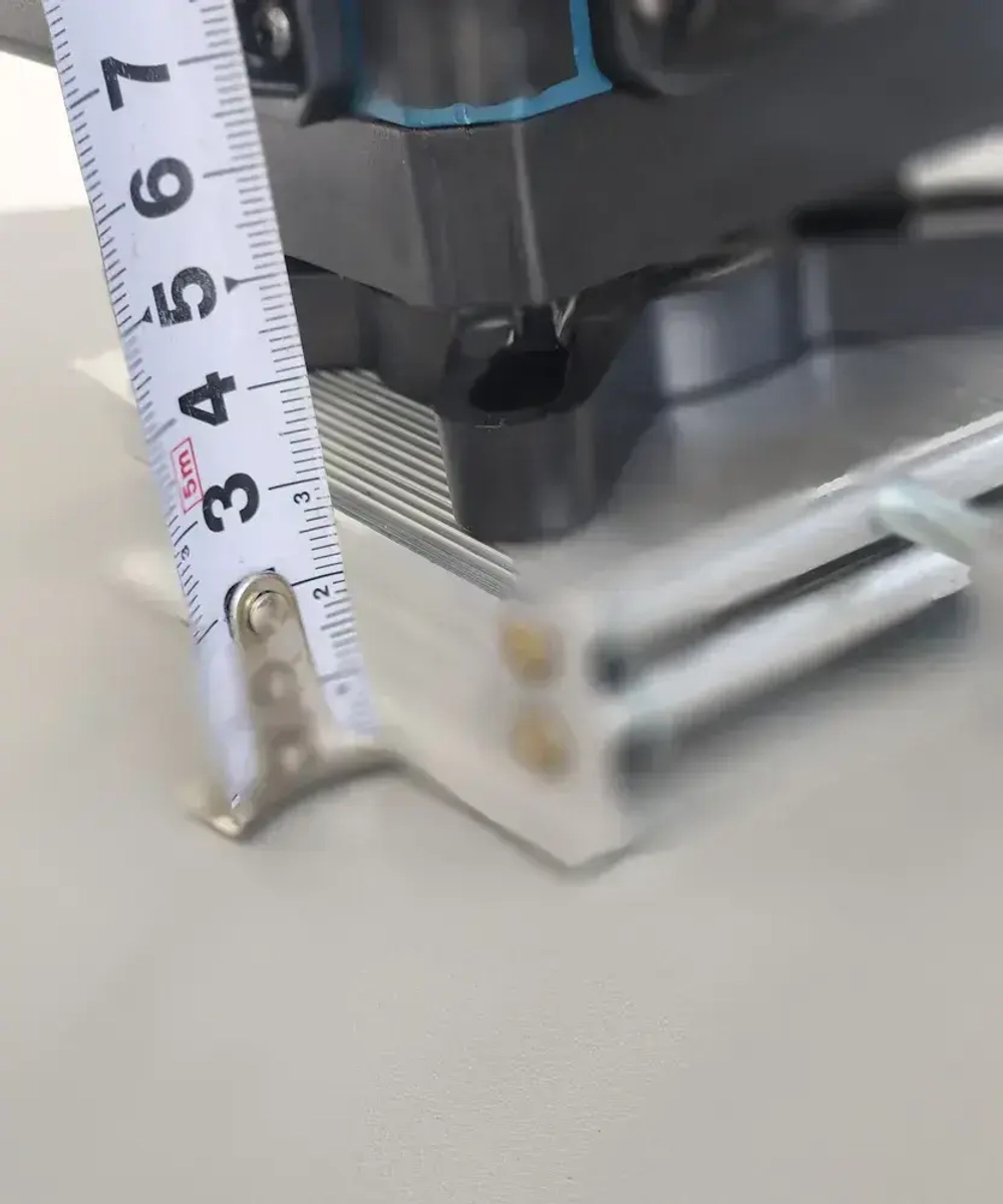 Платформа с подъемным механизмом (микролифт) для лазерного уровня