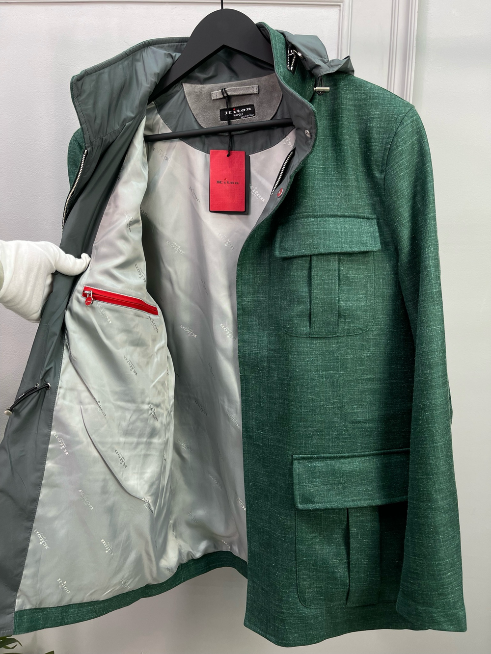 Ветровка Kiton