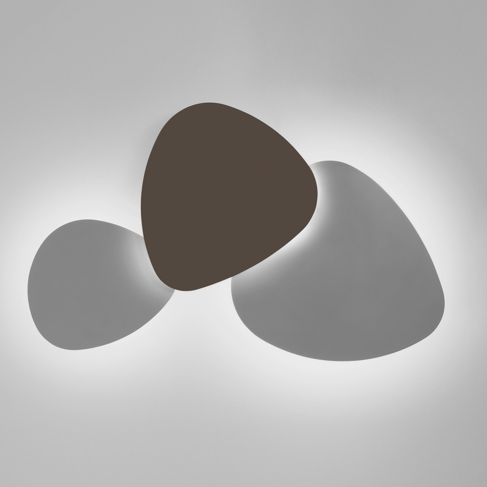 Wall design lamp Tria by Bower (3 lampshade )