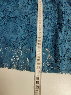 Платье кружевное 44 размер