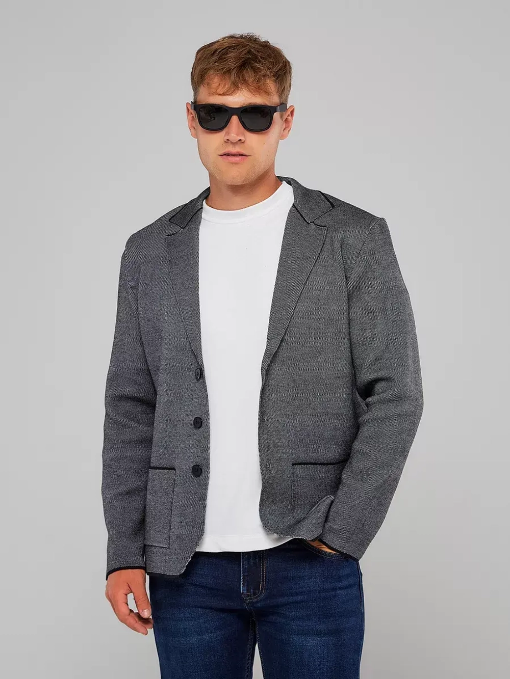 Пиджак вязаный