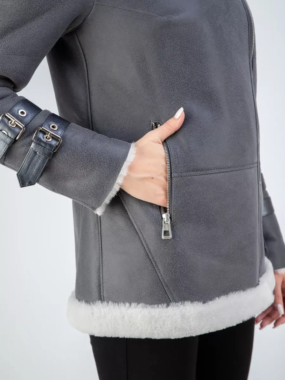 Дубленка авиатор натуральная с капюшоном