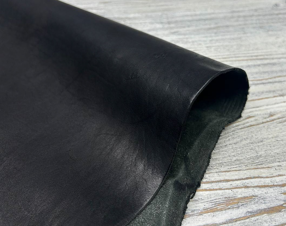 Etrusco Volanato Nero (1,6-1,8 мм), цв. Черный, натуральная кожа