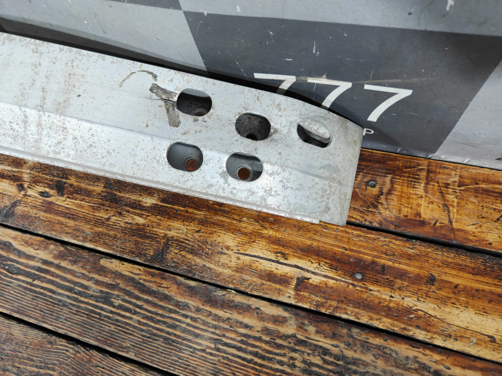 Усилитель заднего бампера Lexus NX 1 14-21 Б/У Оригинал 5217178010