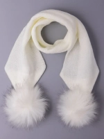 Шарф зимний вязаный с помпонами для детей