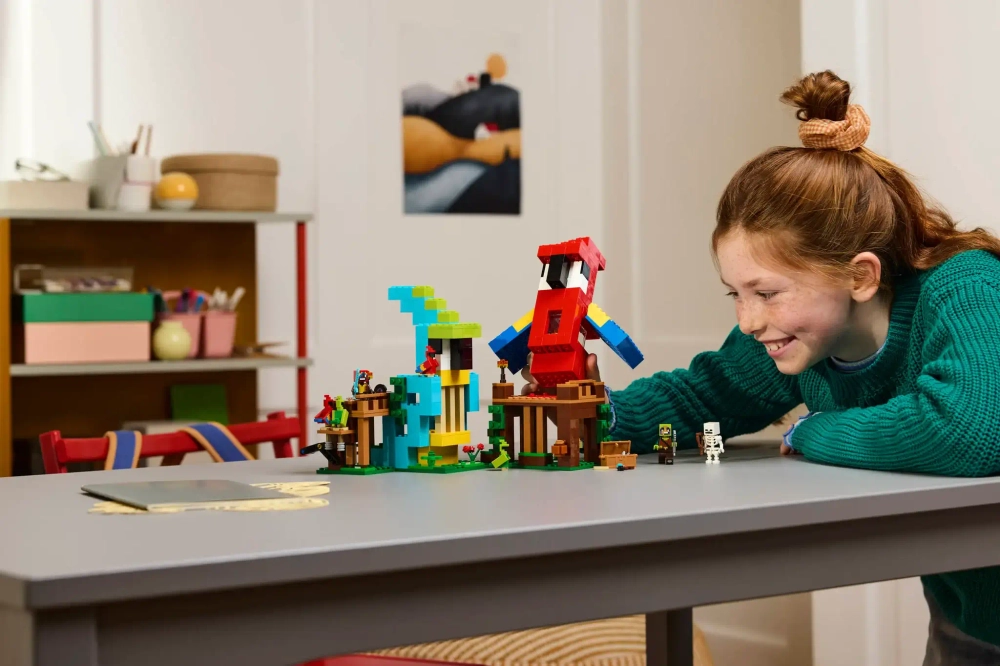 Конструктор LEGO Minecraft 21282 Домики для попугаев